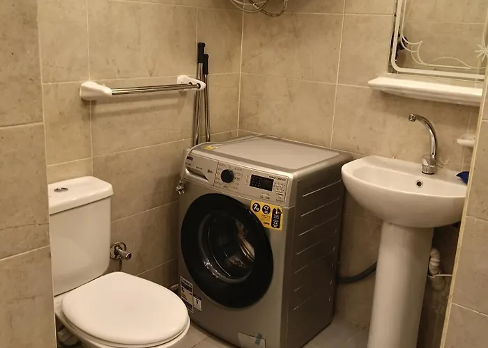 فلورانزا خمسين B06 Apartmanhotel *